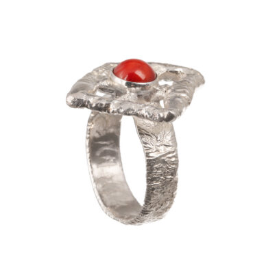 Hõbedast sõrmus, suurus 18,5